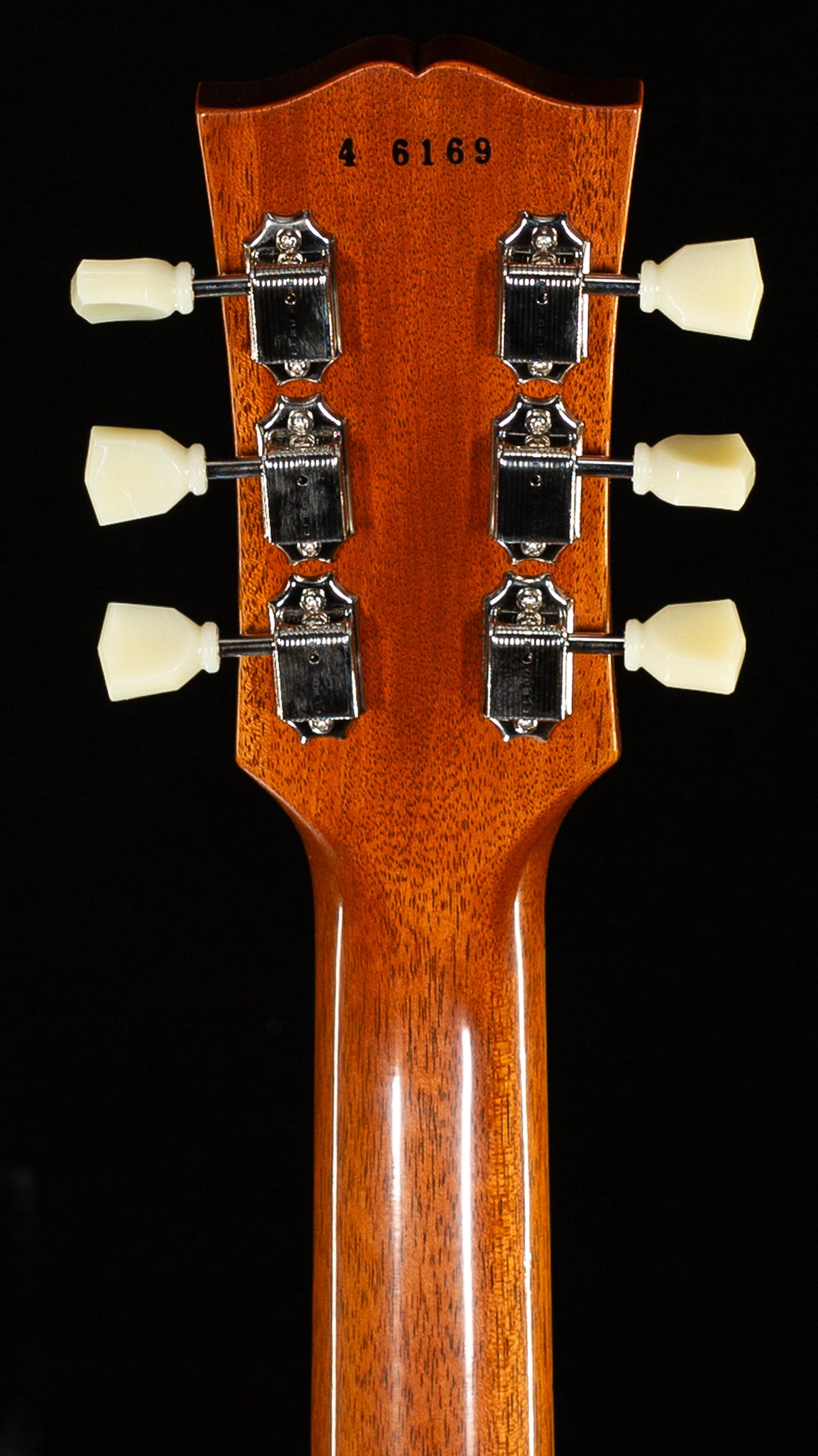 Gibson Custom Shop Willcutt Cavern Collection 1954 Les Paul Standard VOS Goldtop Chambered (169)