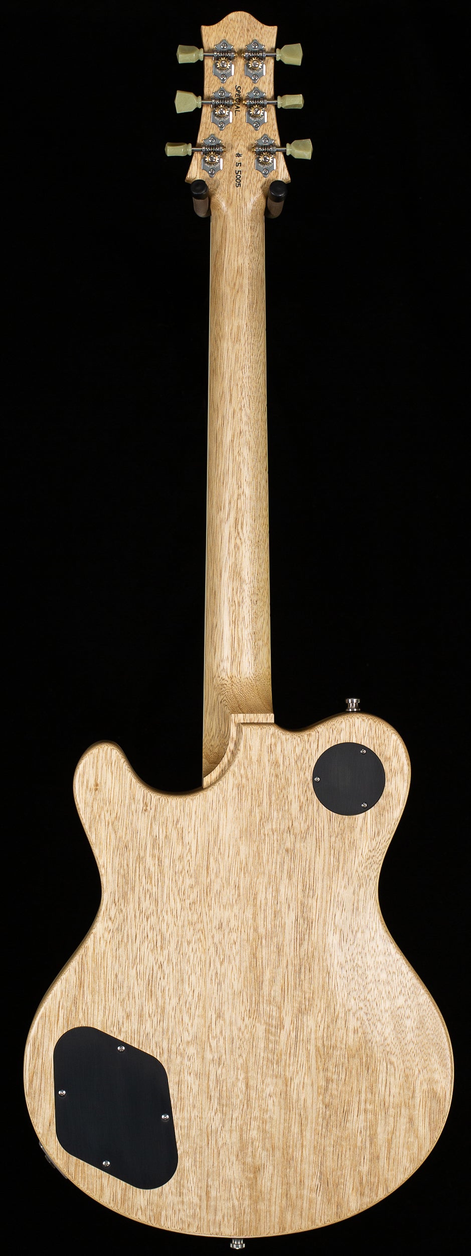 Nik Huber Dolphin Special Korina Natural (005) - Willcutt Guitars