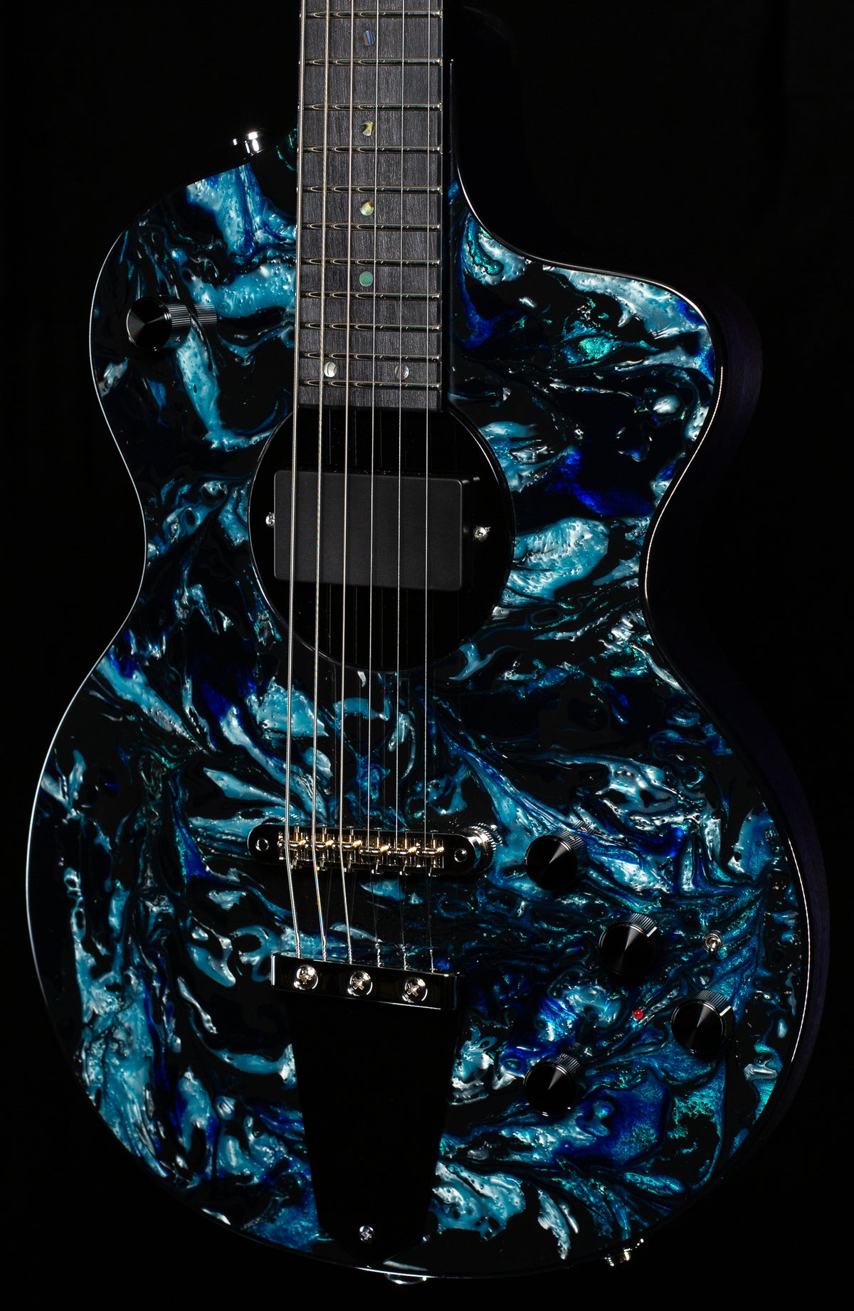 Rick Turner Model 1 Standard Bezardapoxy swirl black/blue (945)