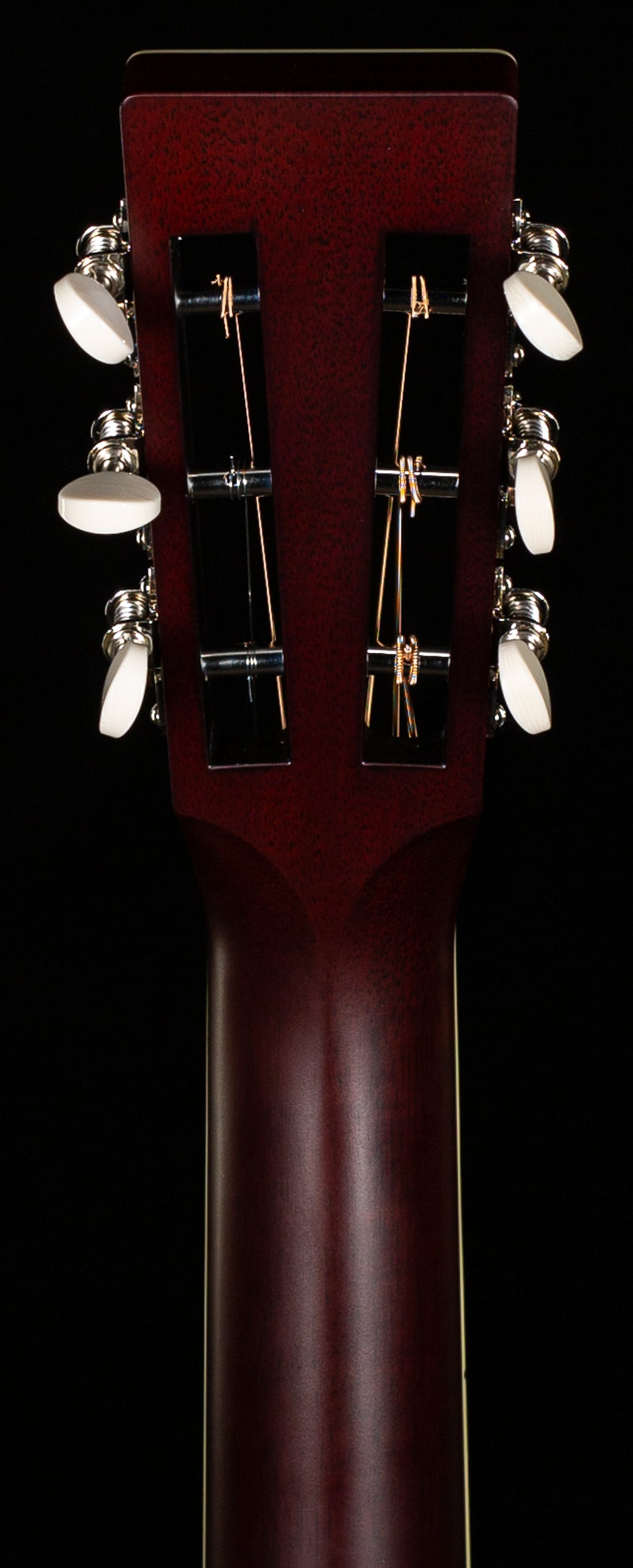 Santa Cruz OOO Bearclaw German Spruce Top (236) - Willcutt