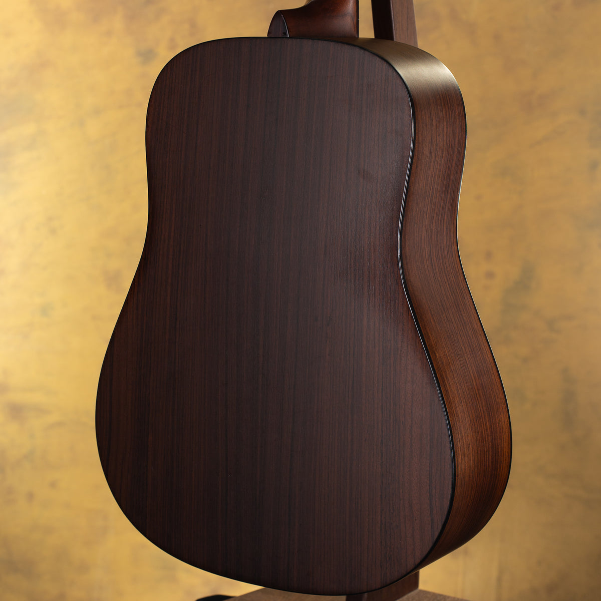 2000 Martin DR Acoustic Guitar w/ Hardshell Case