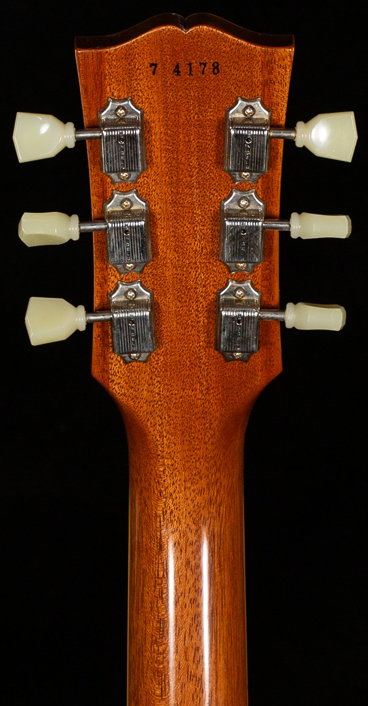 Gibson Custom Shop 1957 Les Paul Standard Willcutt Exclusive Gold Top VOS V3 Neck (178)