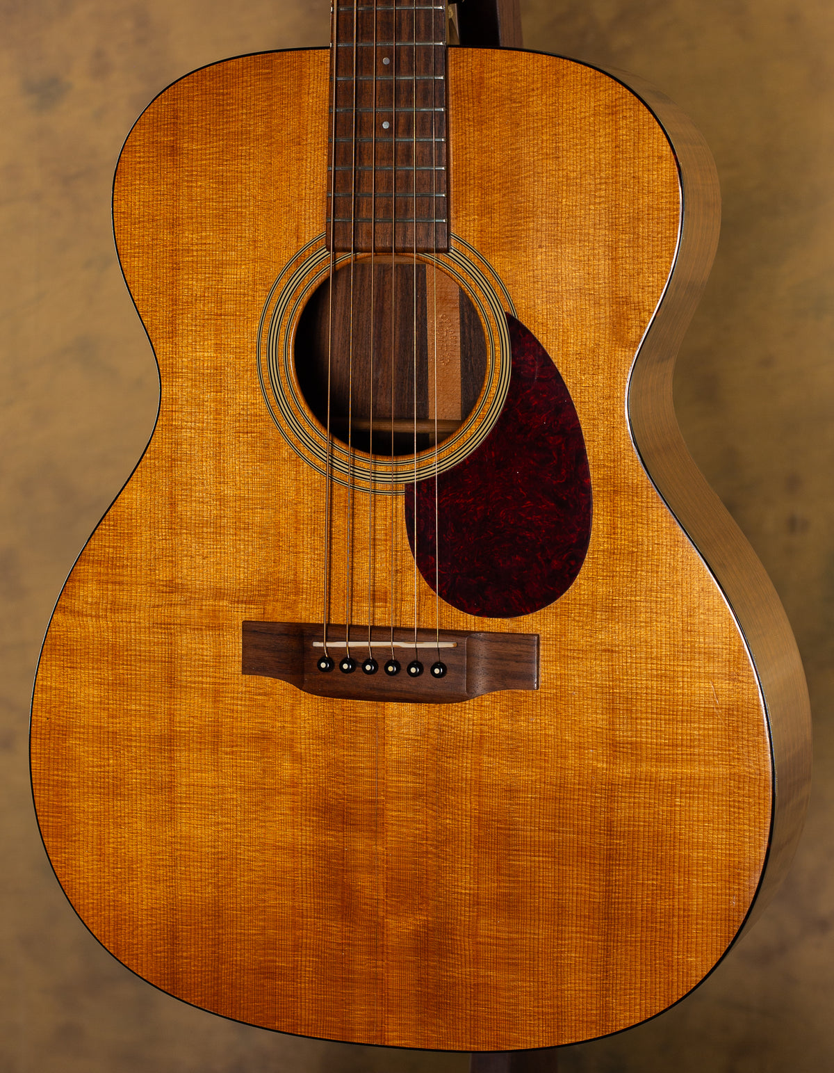 Martin OM-21