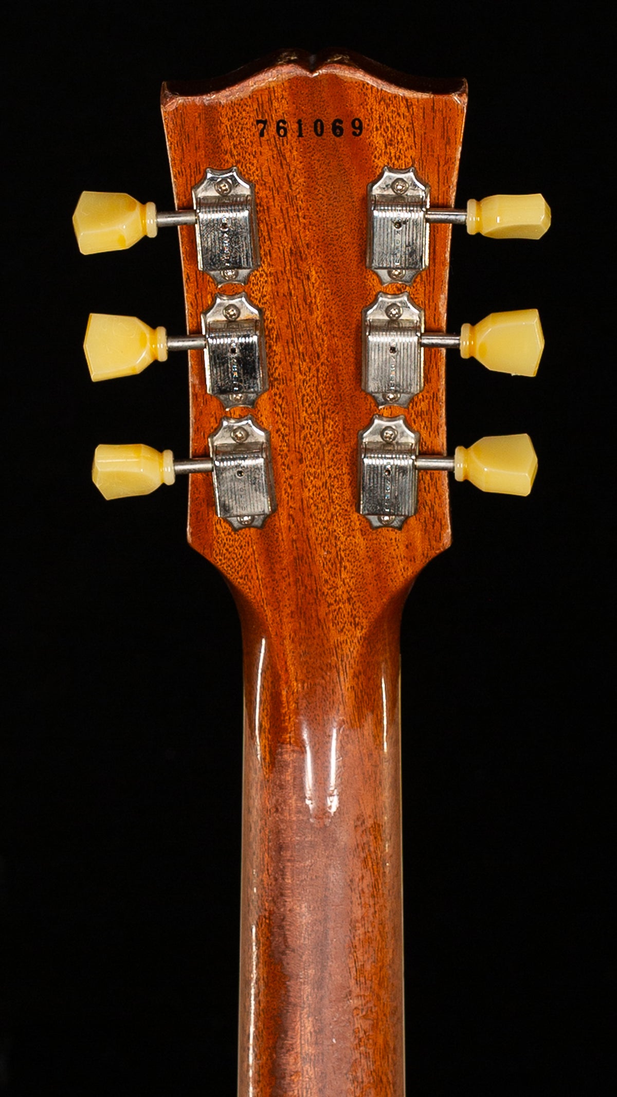 Gibson Custom Shop 1957 Les Paul Murphy Lab Ultra Heavy Aged Mustard Gold (069)