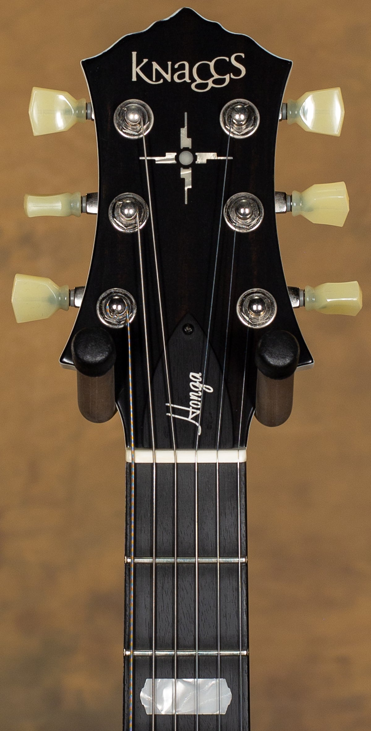 Knaggs Influence Series Honga