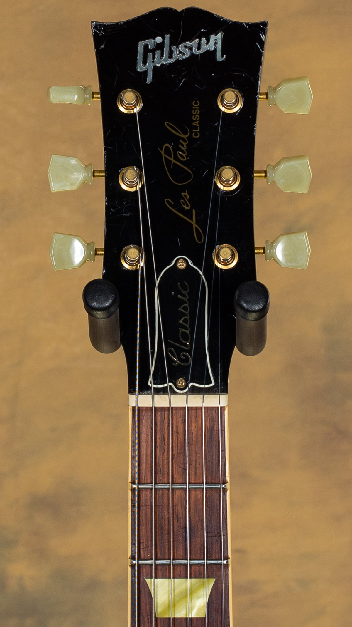 1999 Gibson Limited Edition Les Paul Classic Ebony Gold Hardware