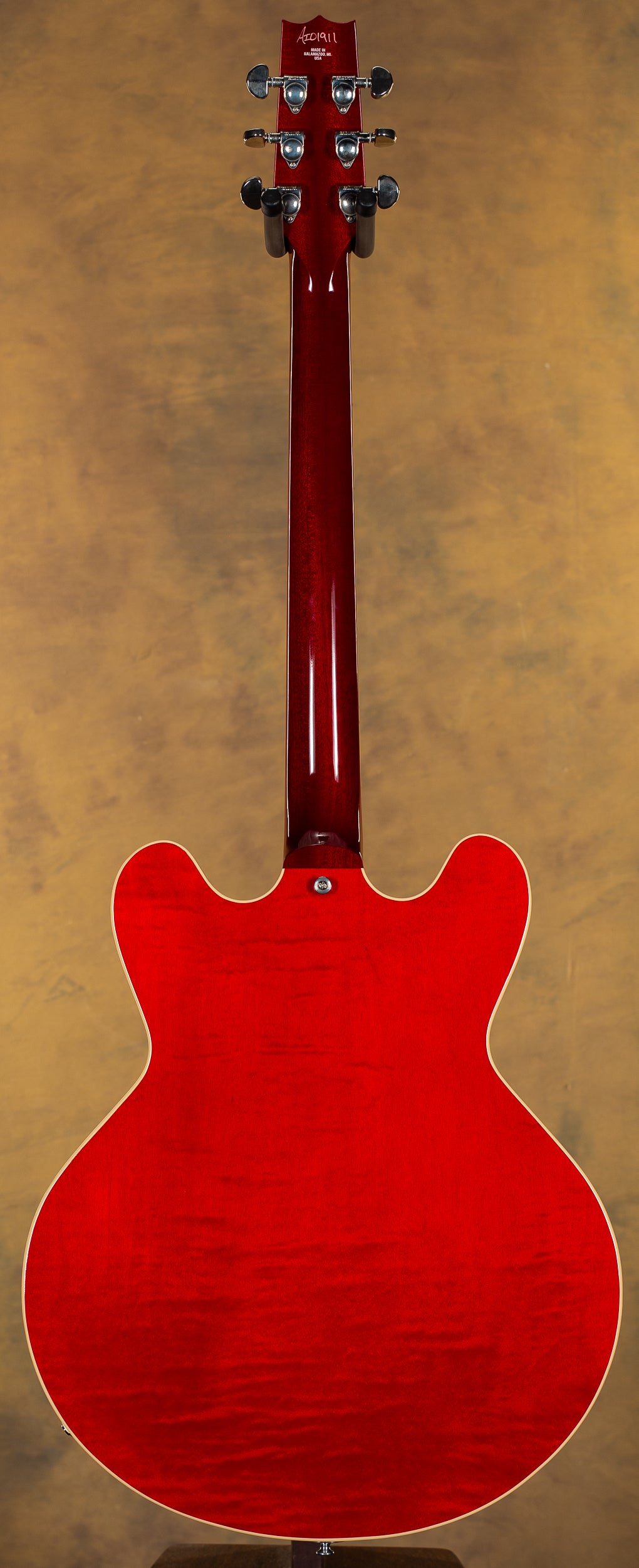 2018 Heritage H-530 Standard Cherry