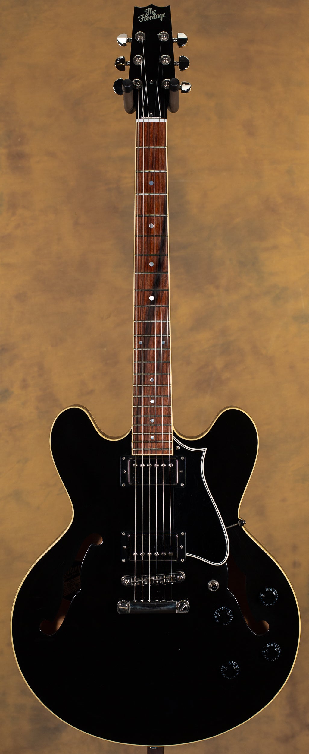2020 Heritage H535 Ebony - Willcutt Guitars