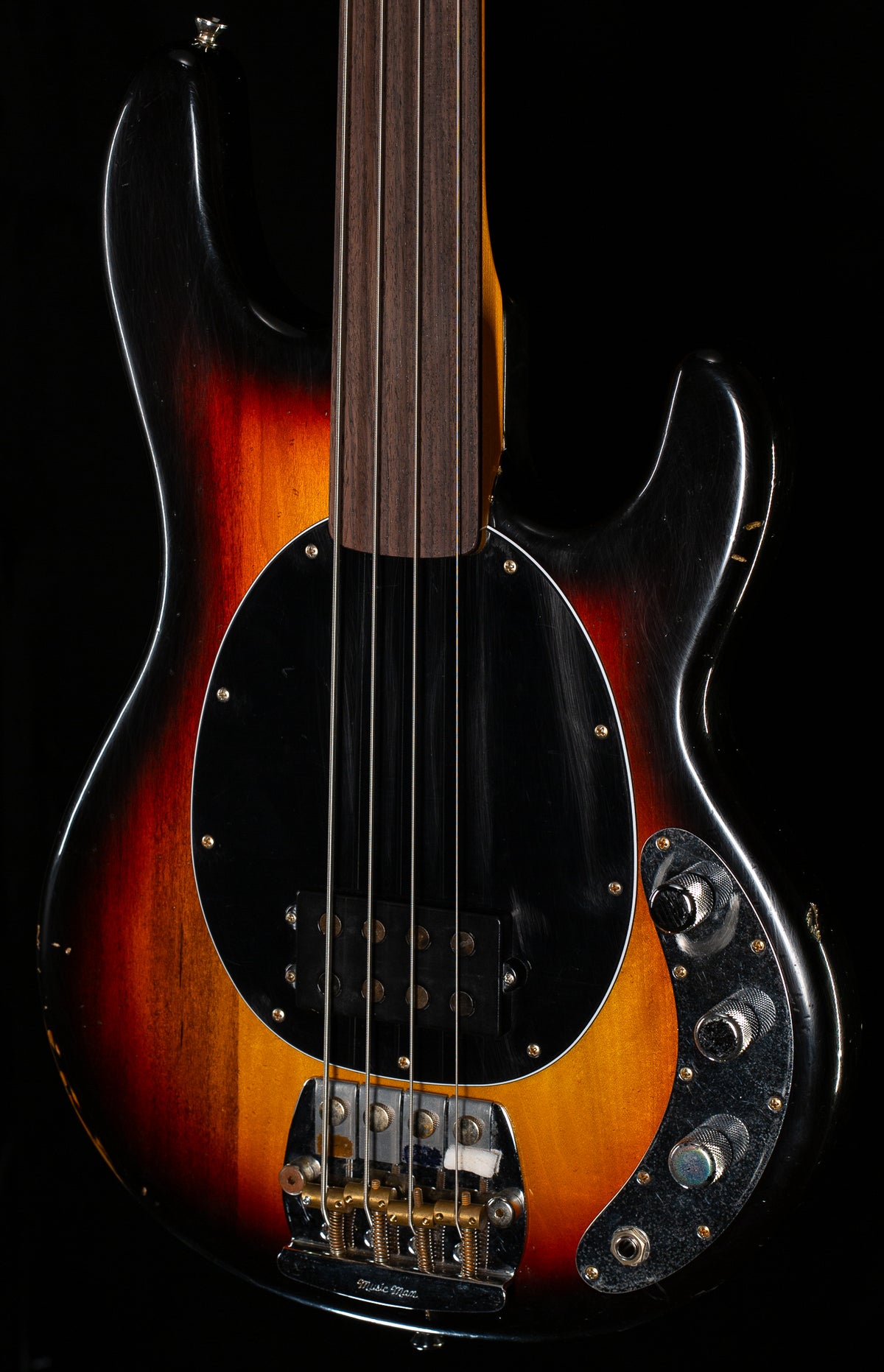 Ernie Ball Music Man Pino Palladino Icon StingRay Relic (443)