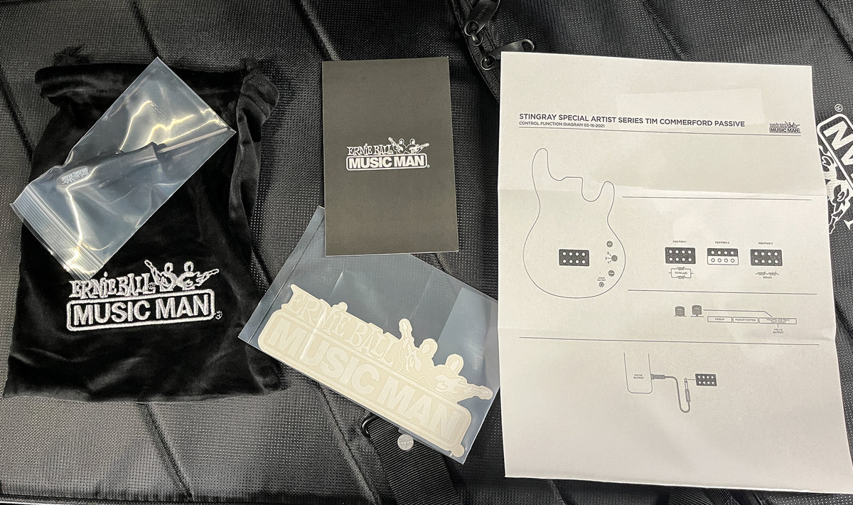 Ernie Ball Music Man StingRay Special 4 Tim Commerford Quentin Blue (625)