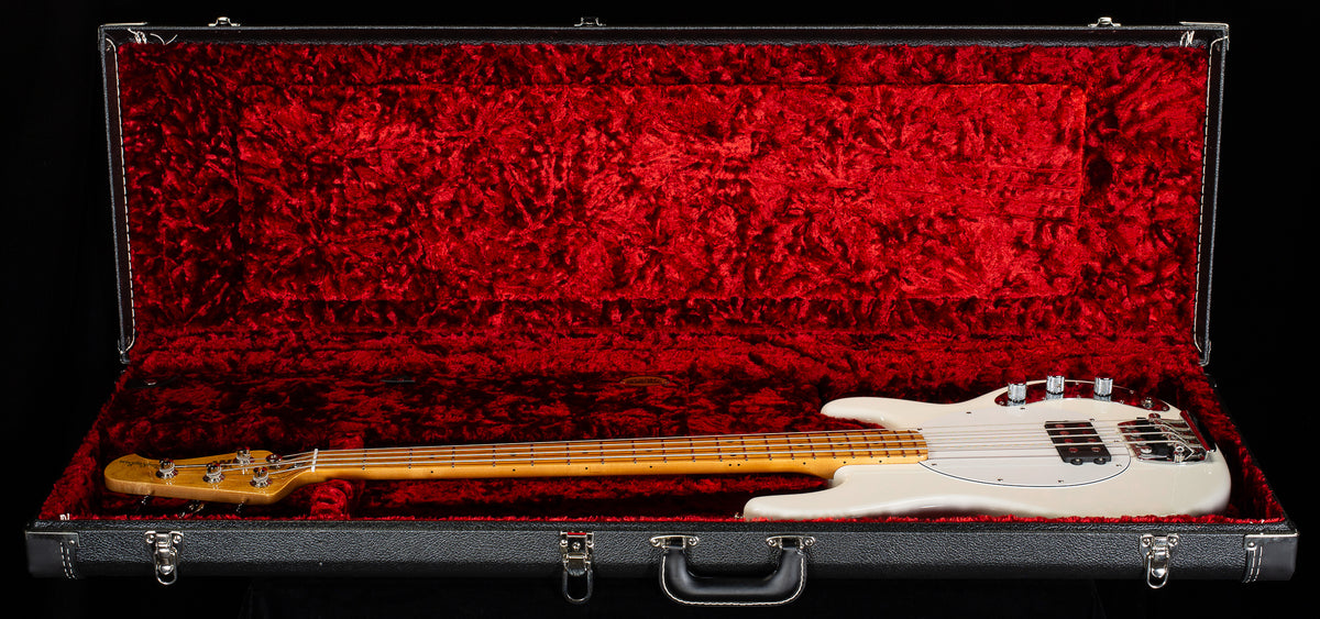 Ernie Ball Music Man Retro 70s StingRay 4 Bass White  (052)