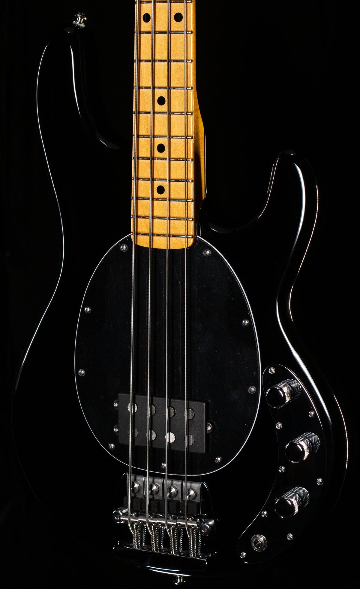 Ernie Ball Music Man Retro 70's StingRay Black (462)