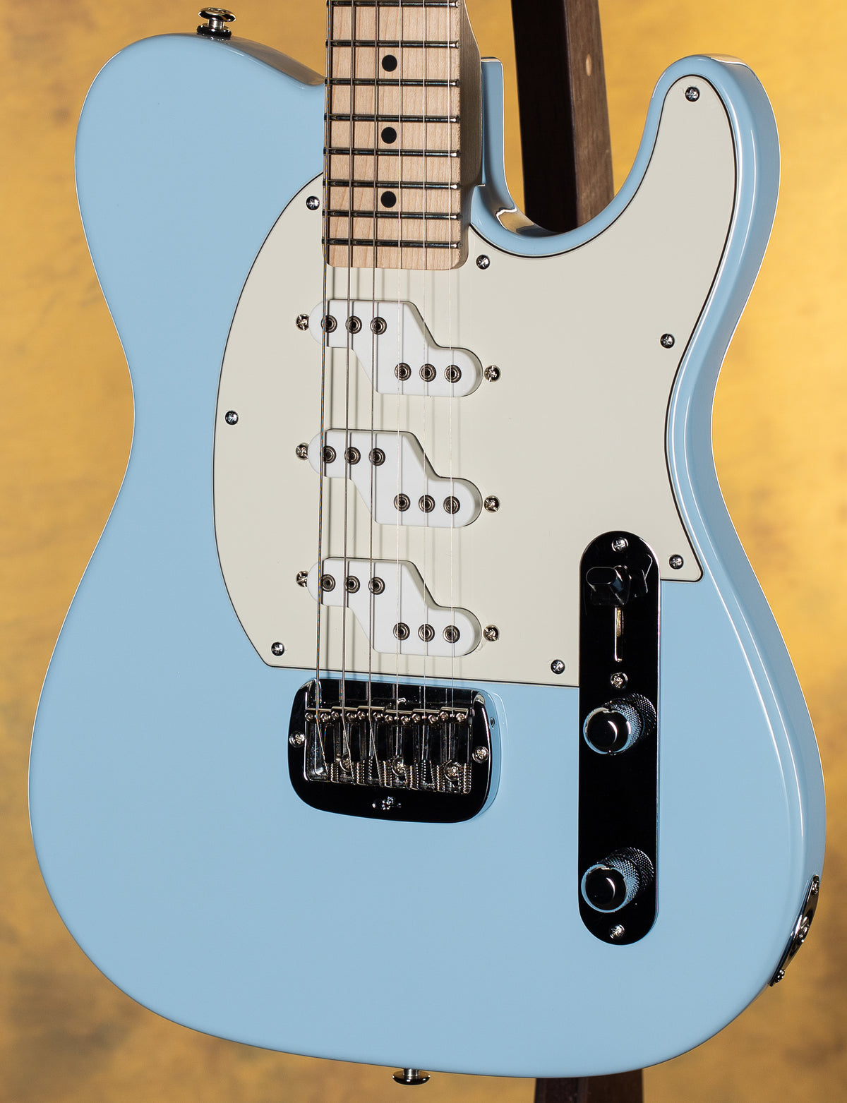 2024 G&amp;L Fullerton Deluxe Asat Z3 Sonic Blue