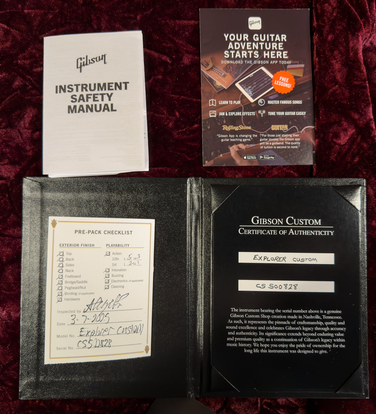 Gibson Custom Shop Explorer Custom Ebony Gloss (828)