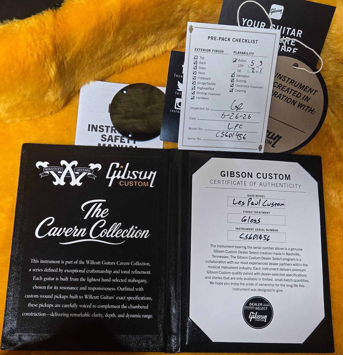 Gibson Custom Shop Willcutt Cavern Collection Les Paul Custom Quilt Transparent Blue Chambered (456)