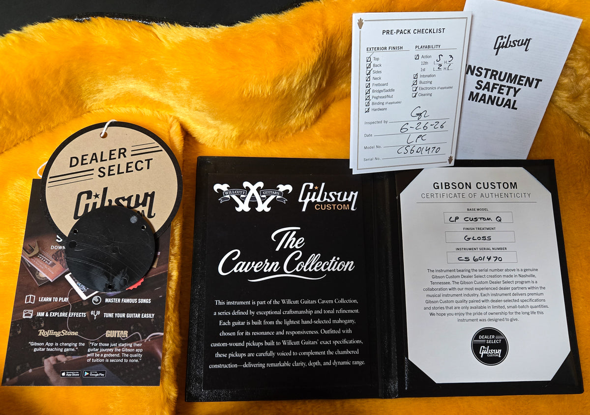 Gibson Custom Shop Willcutt Cavern Collection Les Paul Custom Quilt Transparent Amber Chambered (470)