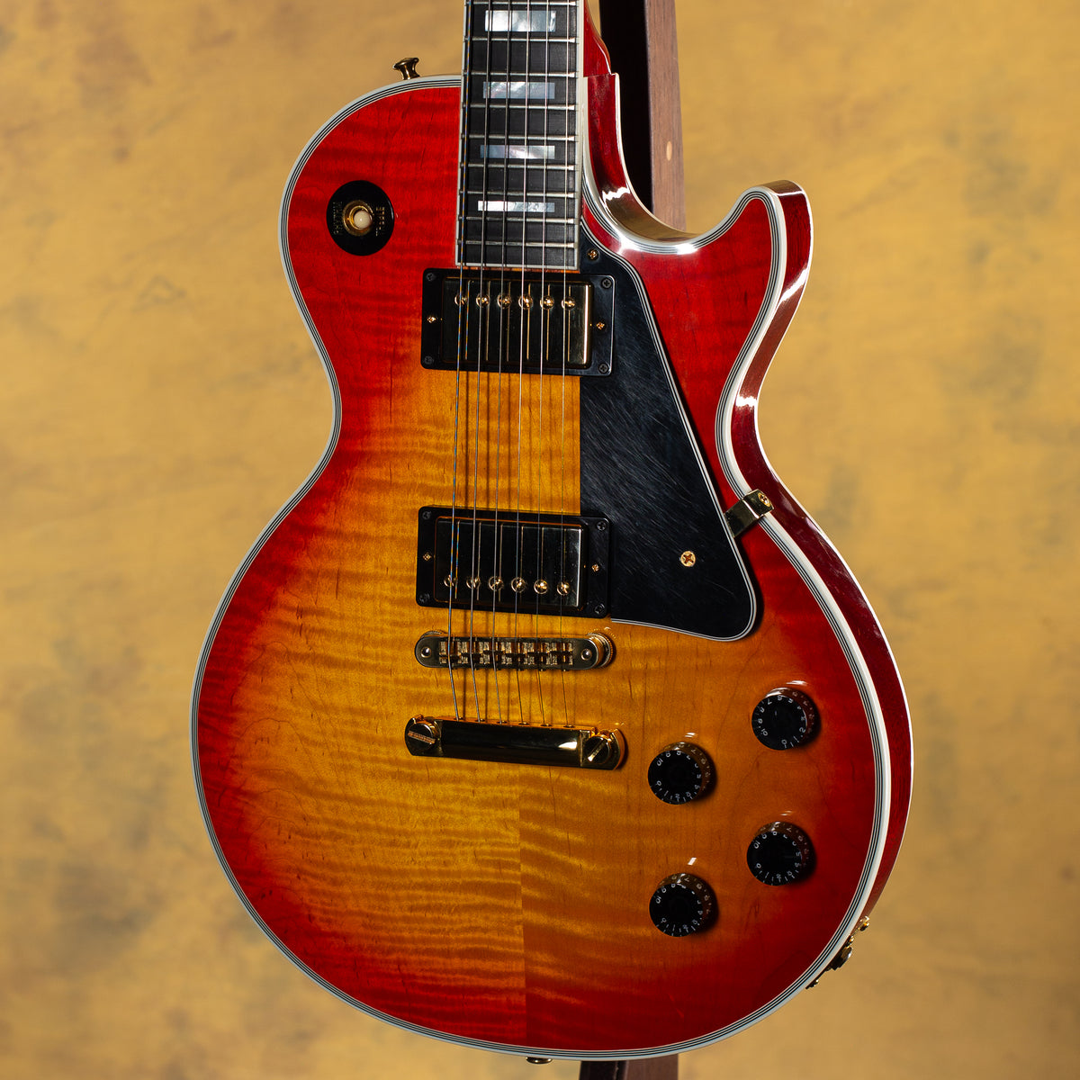 2017 Gibson Custom Shop Les Paul Custom Figured Top Heritage Cherry Sunburst