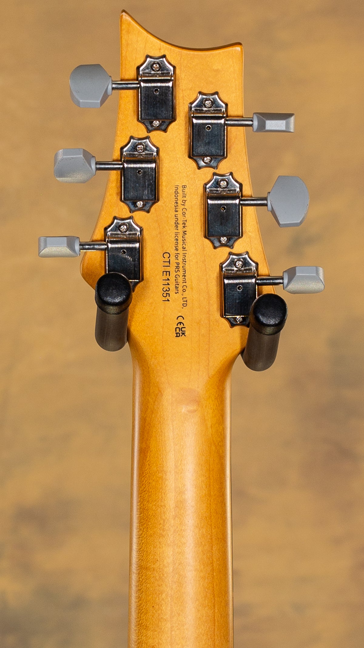 2022 PRS SE Silver Sky Moon White