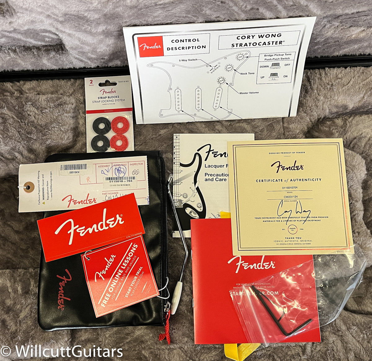 Fender Limited Edition Cory Wong Stratocaster Rosewood Fingerboard Daphne Blue (124)