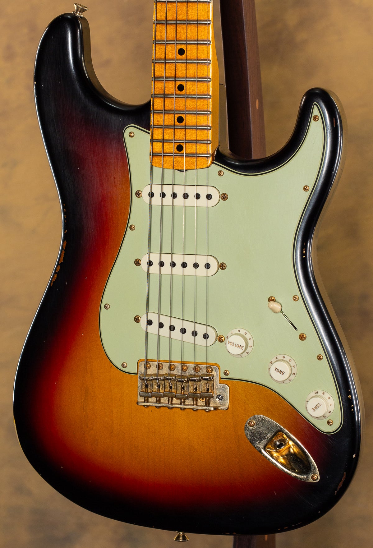2022 Fender Custom Shop LTD 1962 Bone Tone Stratocaster Relic 3-Color Sunburst