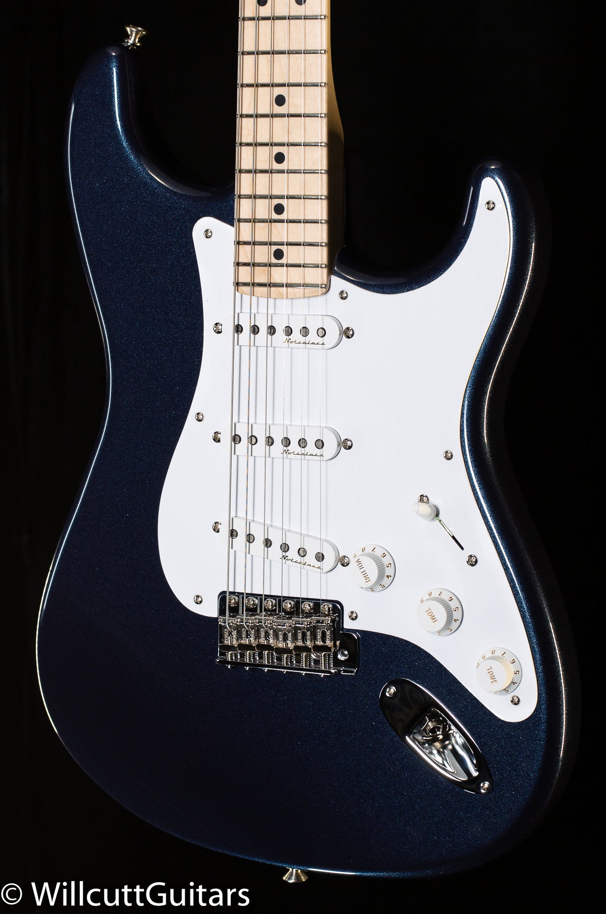 Fender Custom Shop Eric Clapton Signature Stratocaster, Maple Fingerboard, Midnight Blue (862)