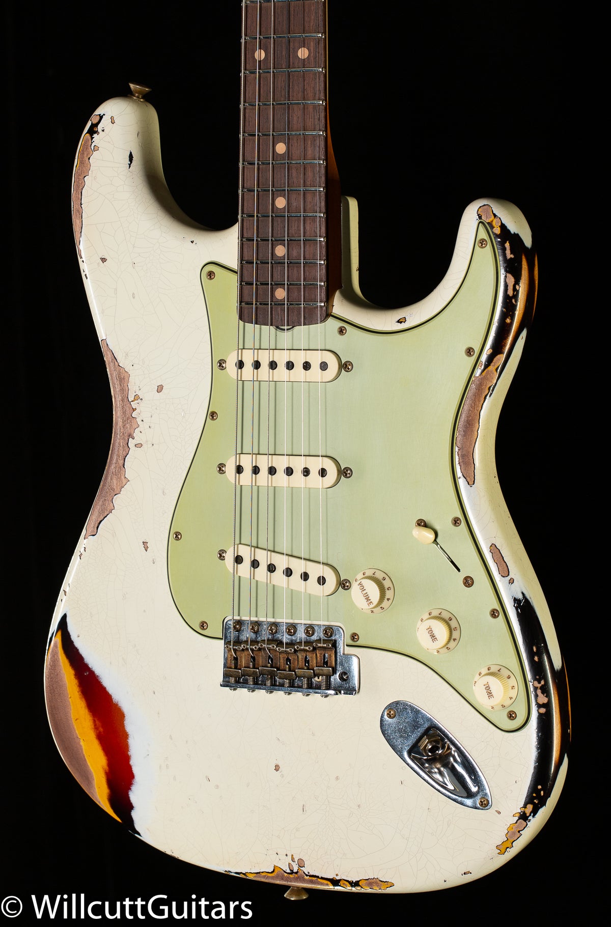 Fender Custom Shop 1962 Stratocaster Heavy Relic Aged Olympic White over 3-Tone Sunburst (531)