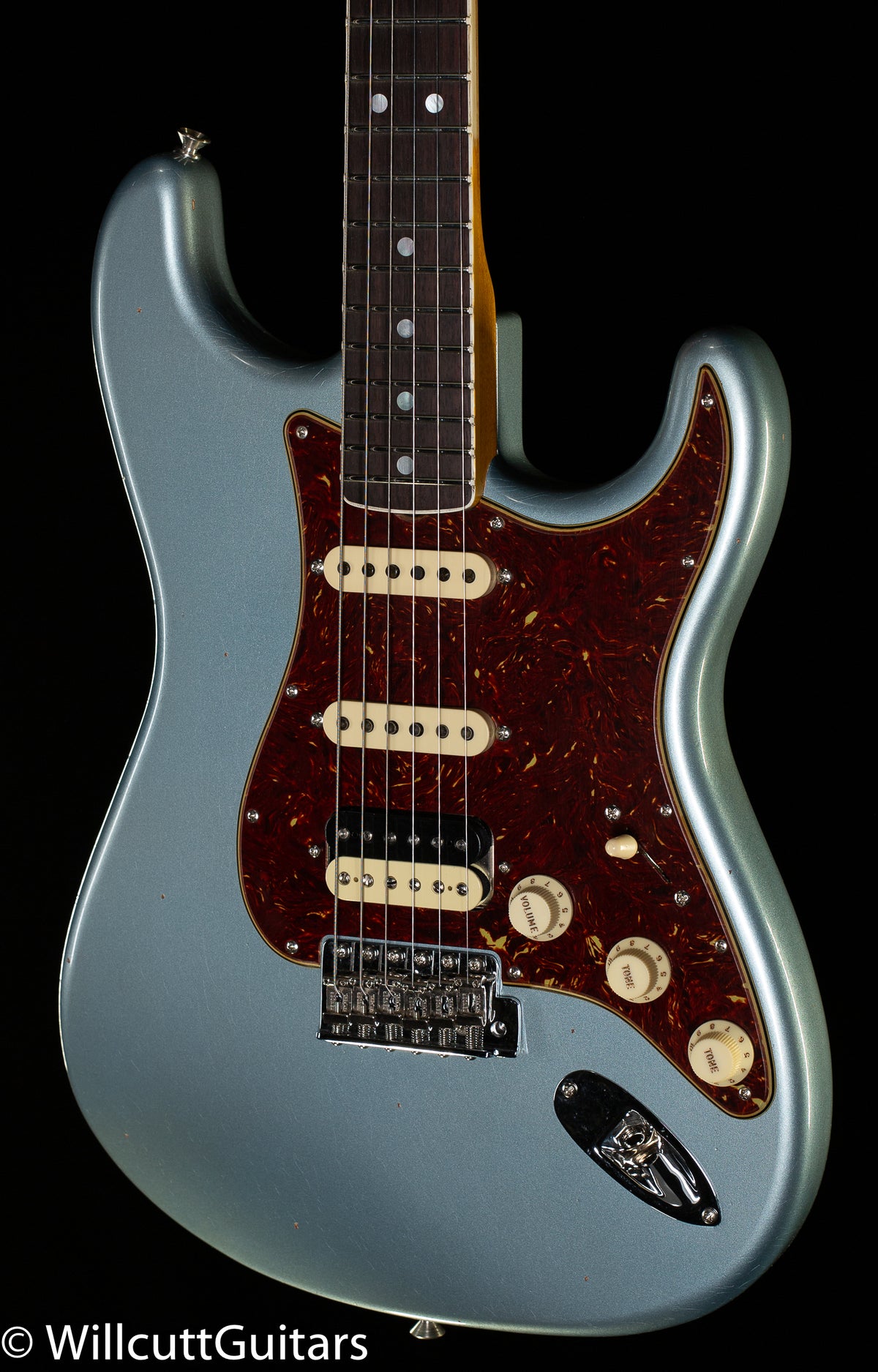 Fender Custom Shop 1967 Stratocaster HSS Journeyman Relic Faded Aged Ice Blue Metallic (727)