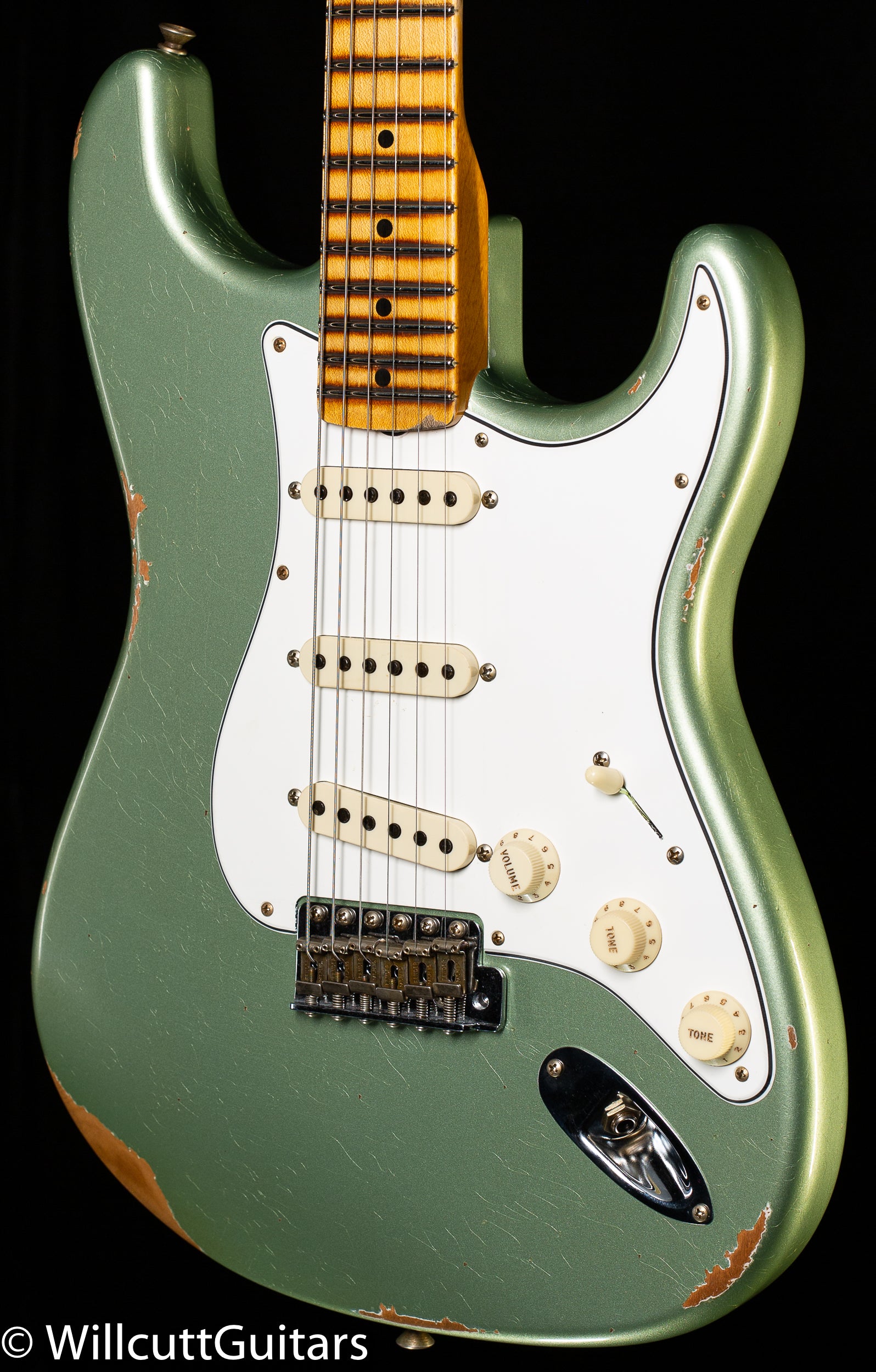 Fender Custom Shop Tomatillo Stratocaster Relic Super Faded Aged Sage -  Willcutt Guitars