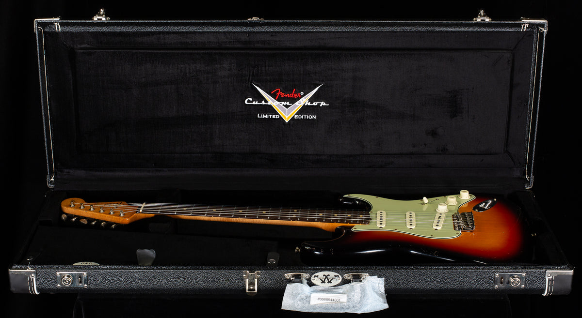 Fender Custom Shop Masterbuilt Dale Wilson True &#39;62 Strat Journeyman 3-Tone Sunburst Brazilian 59 C (189)