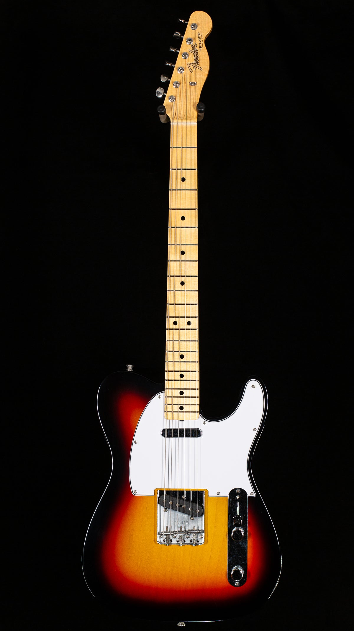 Fender Custom Shop 1966 Telecaster Deluxe Closet Classic Bleached 3-Tone Sunburst (238)