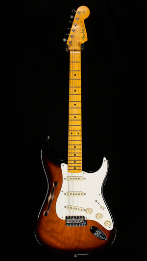 Fender Eric Johnson Thinline Stratocaster Maple Fingerboard 2-Color Sunburst New Old Stock DEMO
