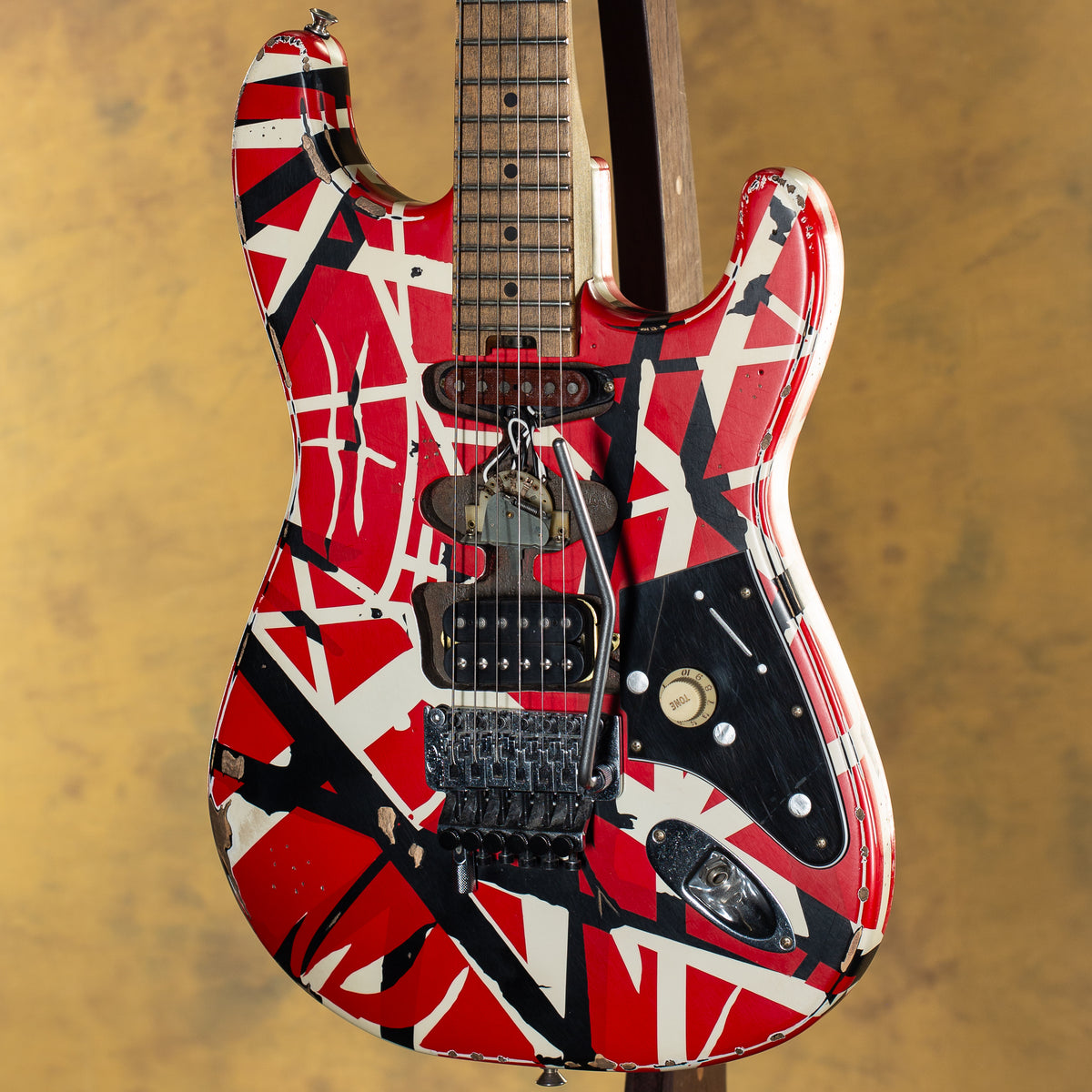 2021 EVH Striped Series Frankie Red White Black Stripes Relic