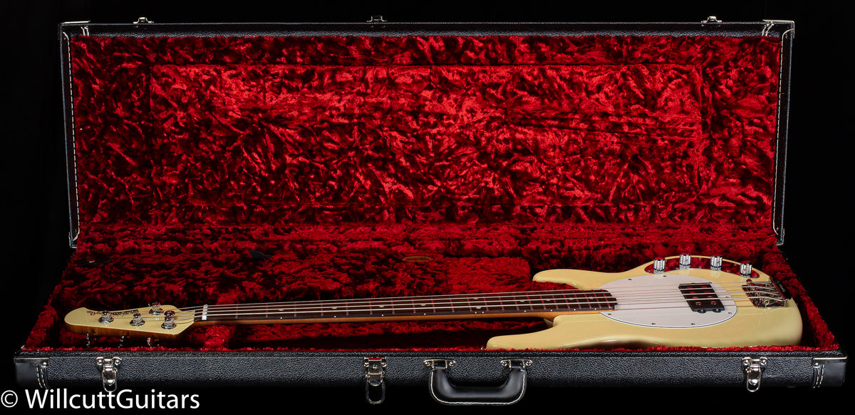 Ernie Ball Music Man StingRay Special Butter Cream (848)