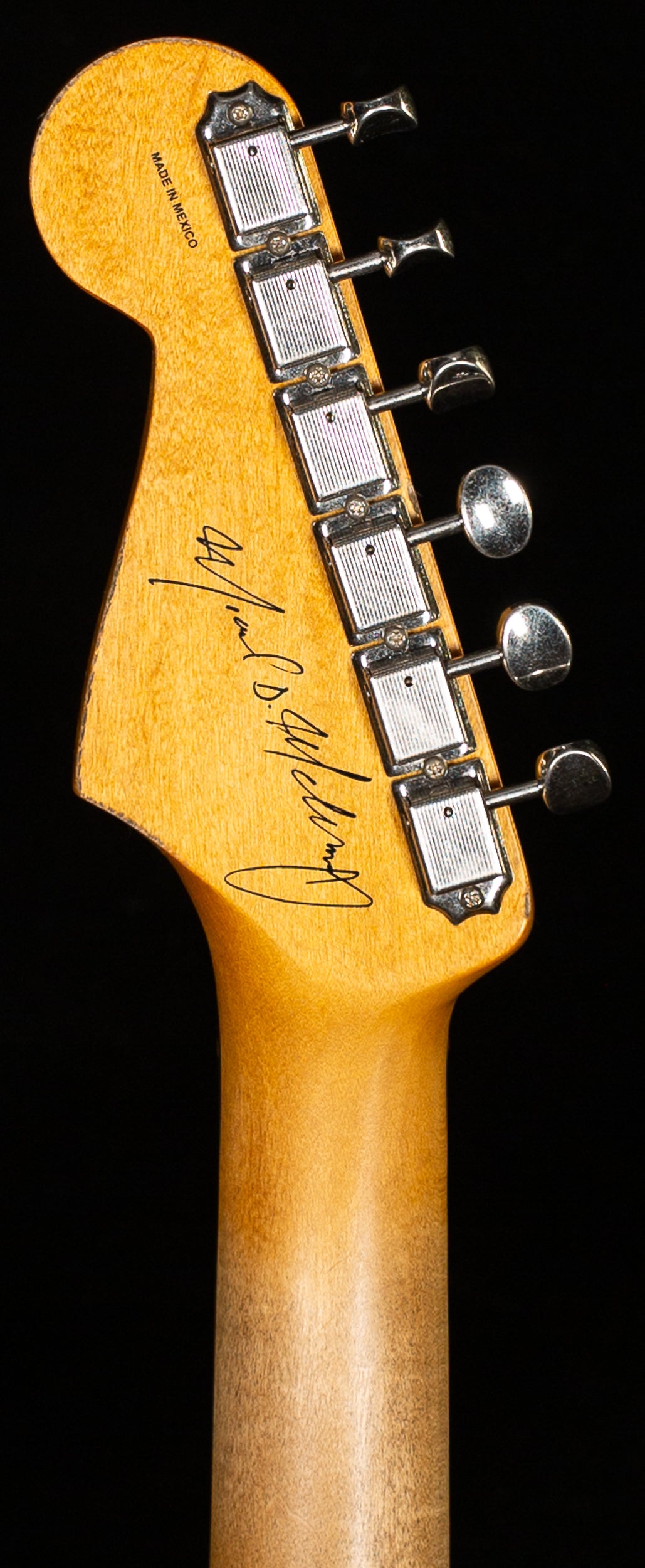 Fender Mike McCready Stratocaster, Rosewood Fingerboard, 3-Color Sunburst (266)
