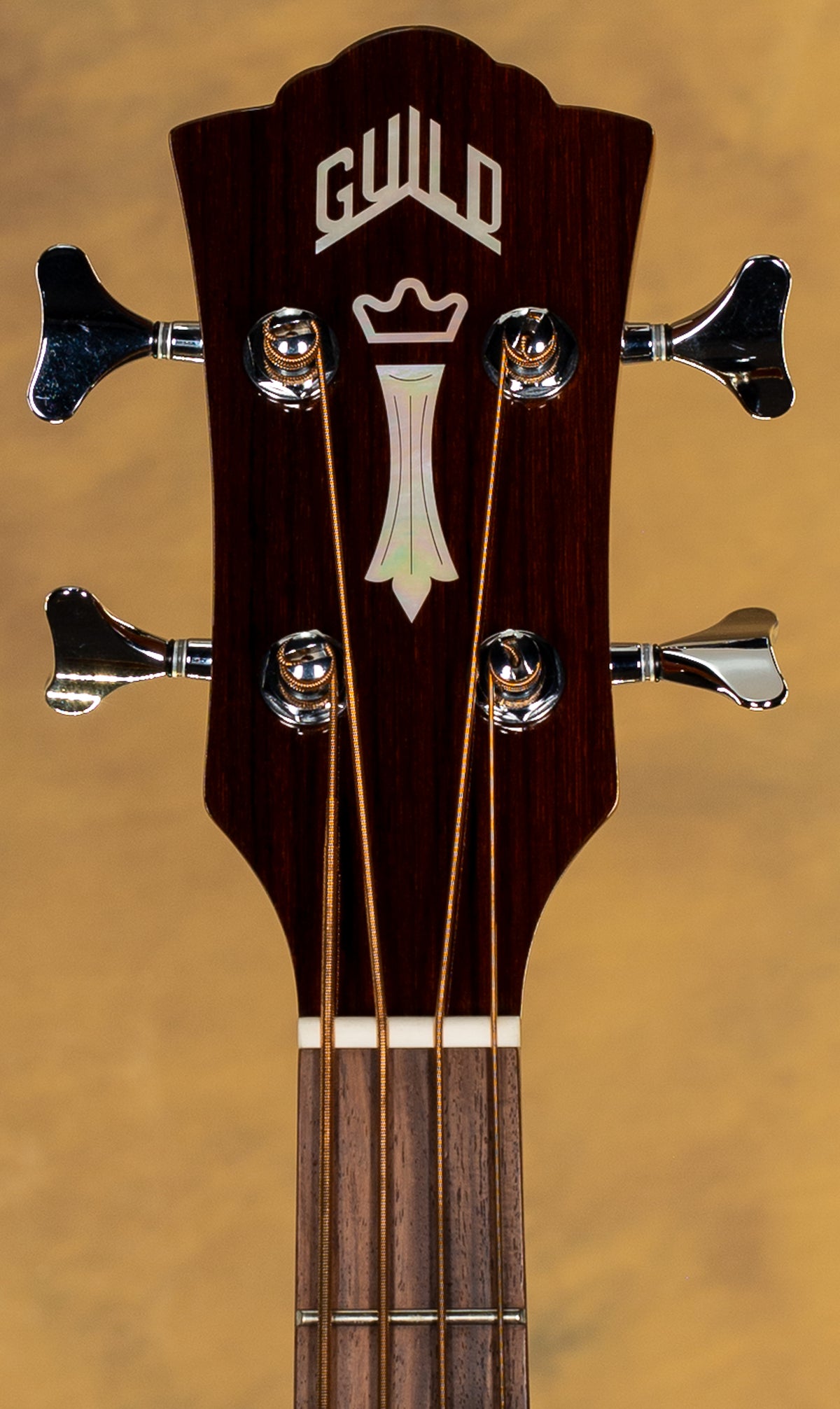 Guild B-140E Natural