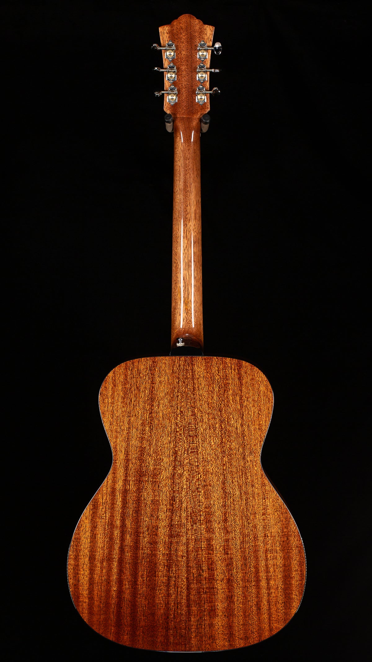 Guild OM-120 Natural Orchestra Model (131)