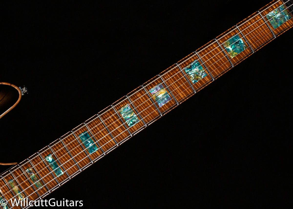 Ernie Ball Music Man Sabre HT Trem Duello (761)