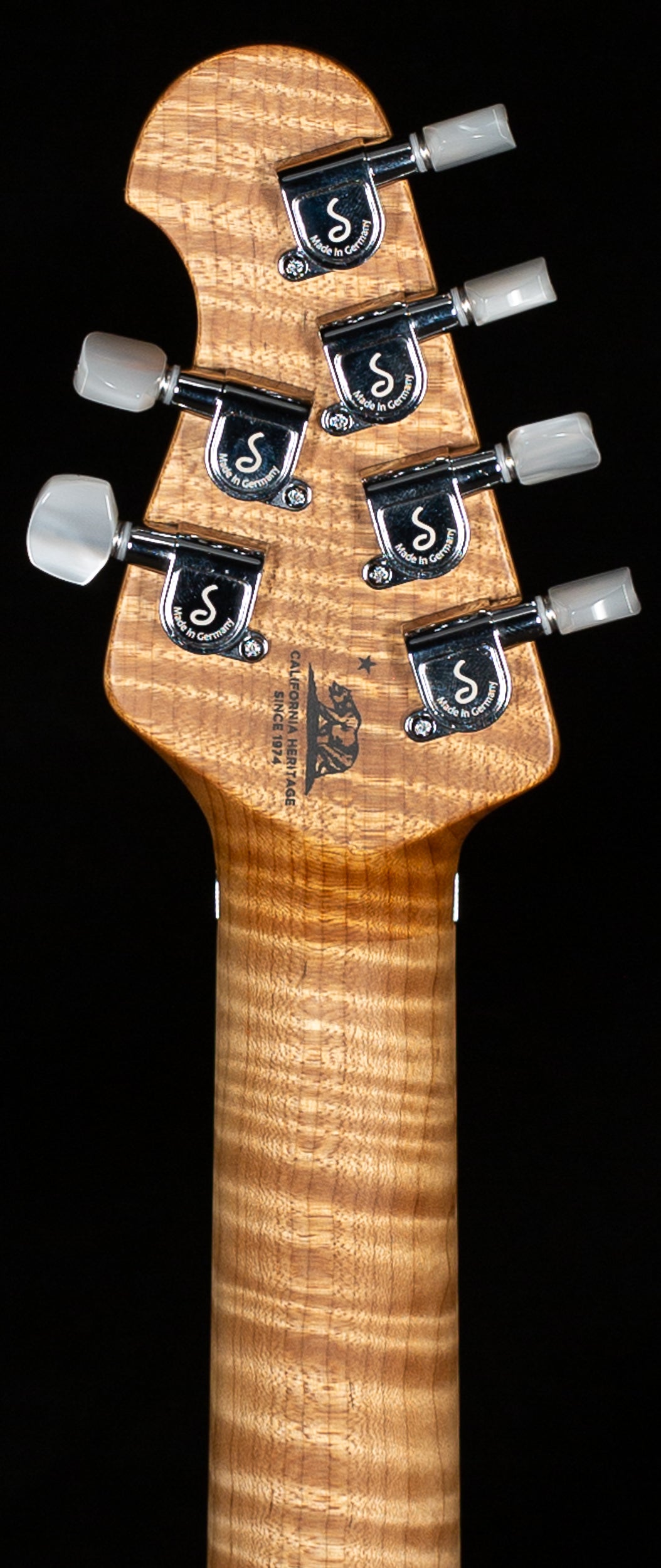 Ernie Ball Music Man Willcutt Limited Axis Lava Burst Quilt (193) -  Willcutt Guitars