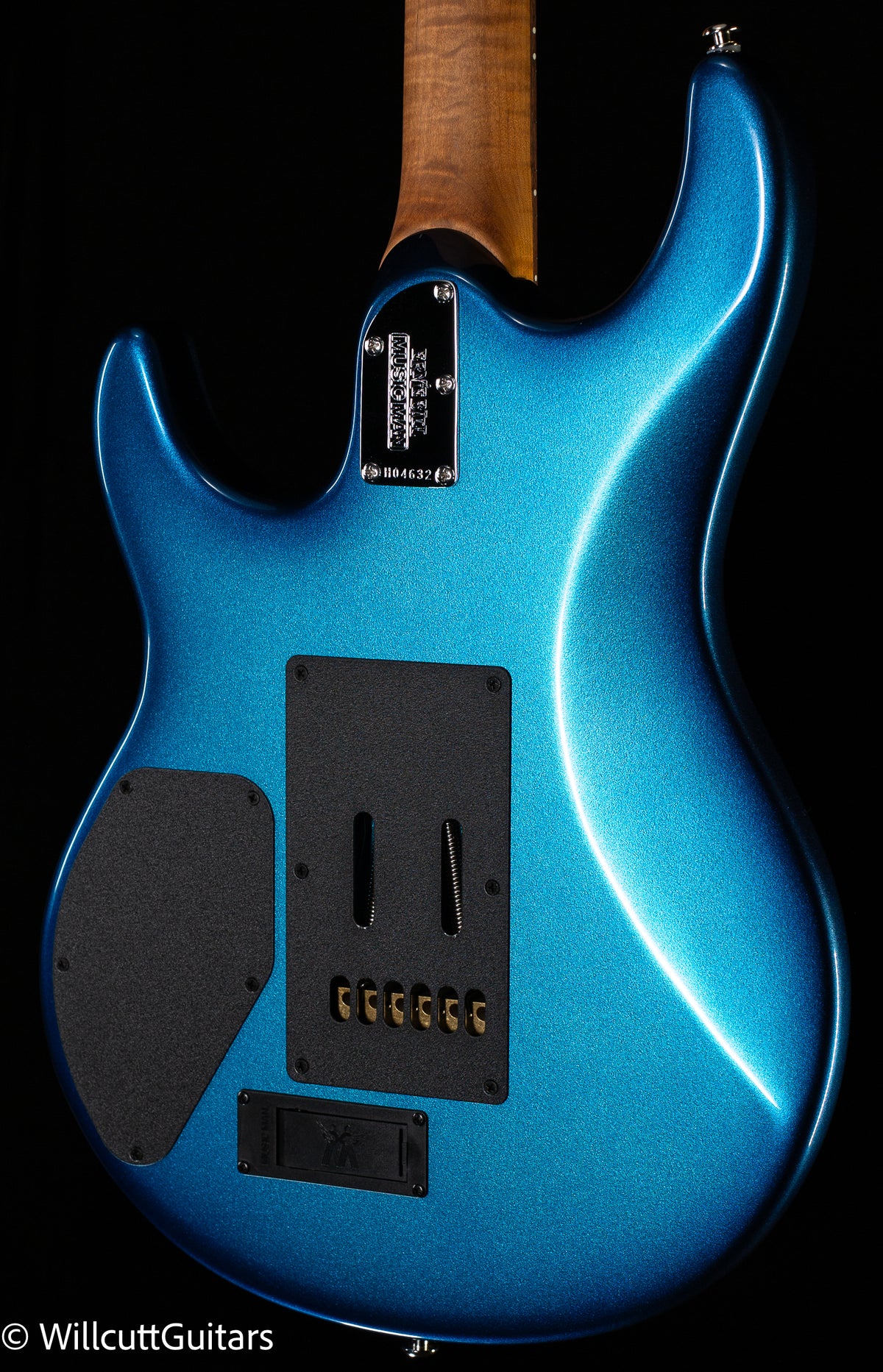 Ernie Ball Music Man Luke L4 SSS Trem Diesel Blue (632)