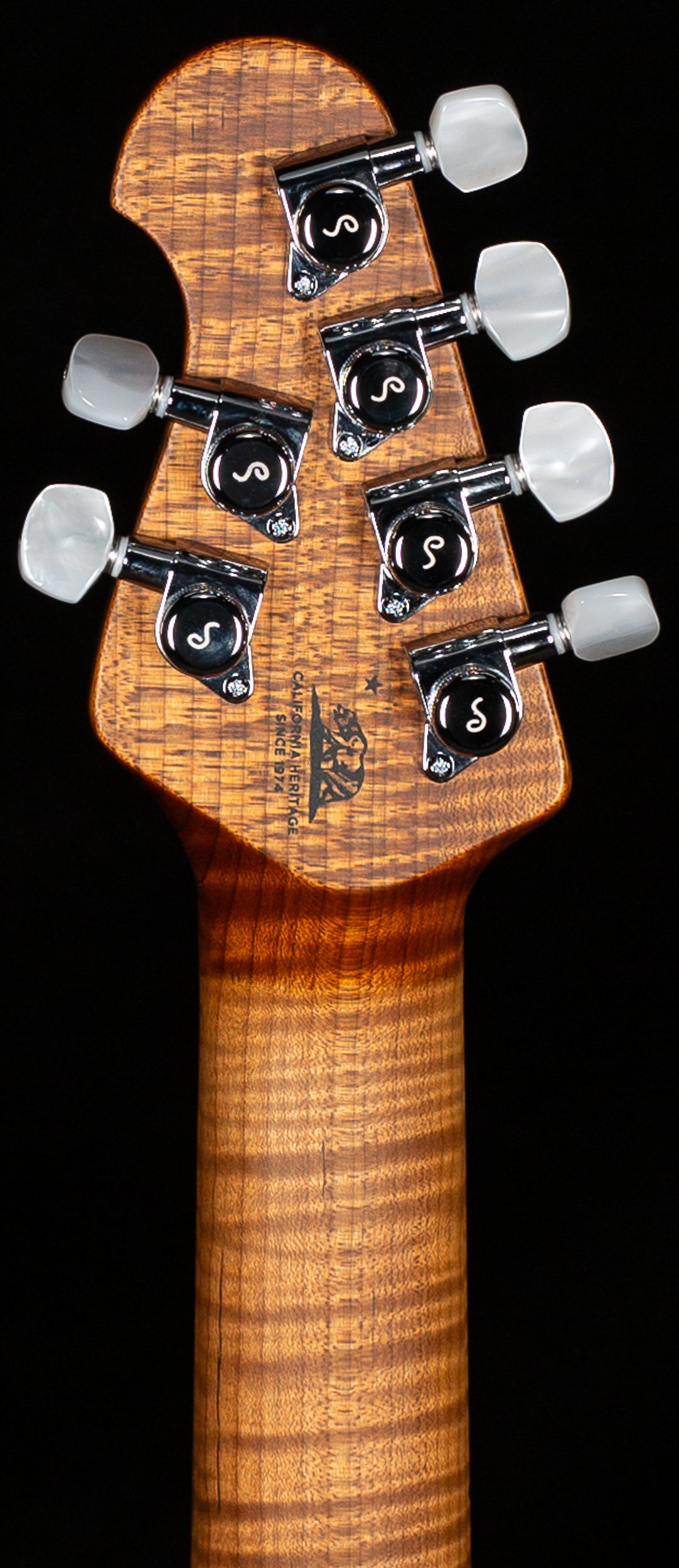 Ernie Ball Music Man JP15 Piezo Sahara Burst Quilt (642)