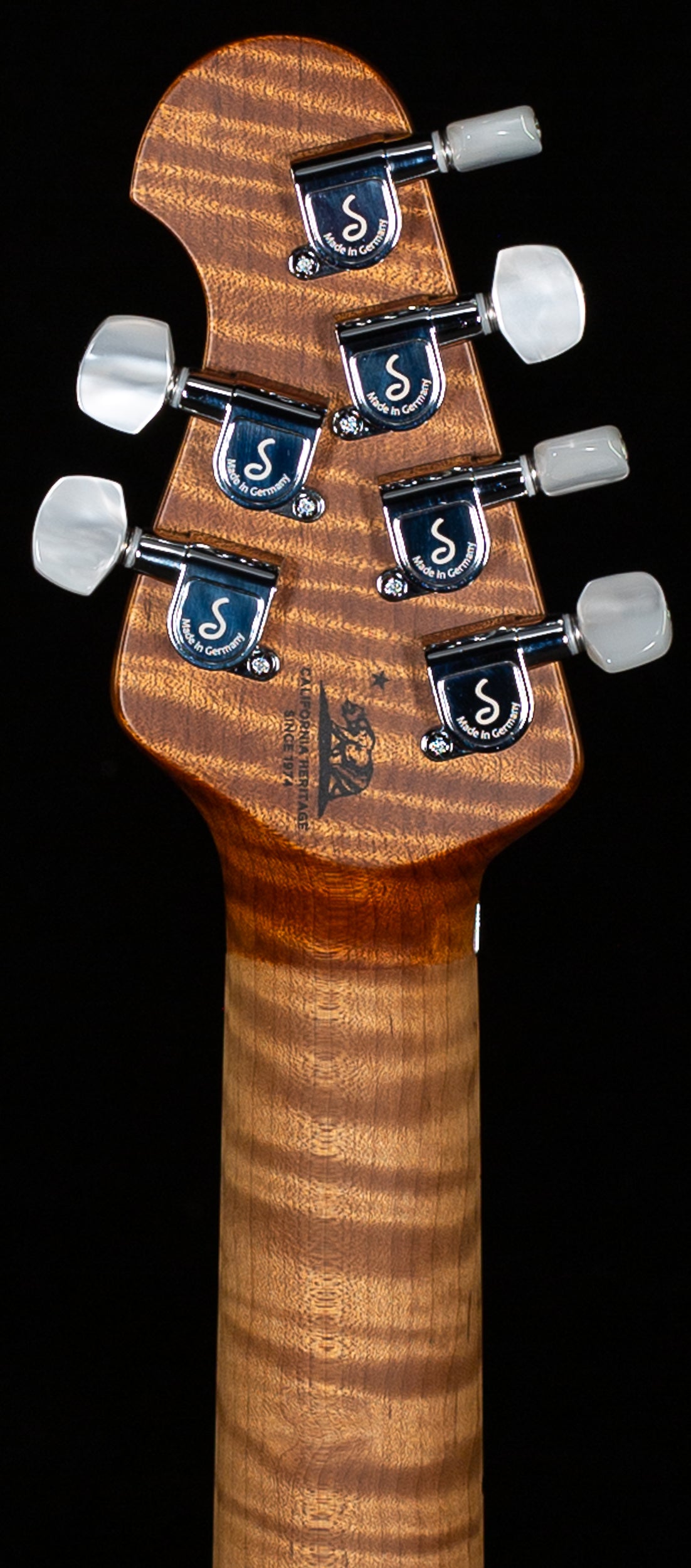 Ernie Ball Music Man Axis Honey Pot Quilt (798)