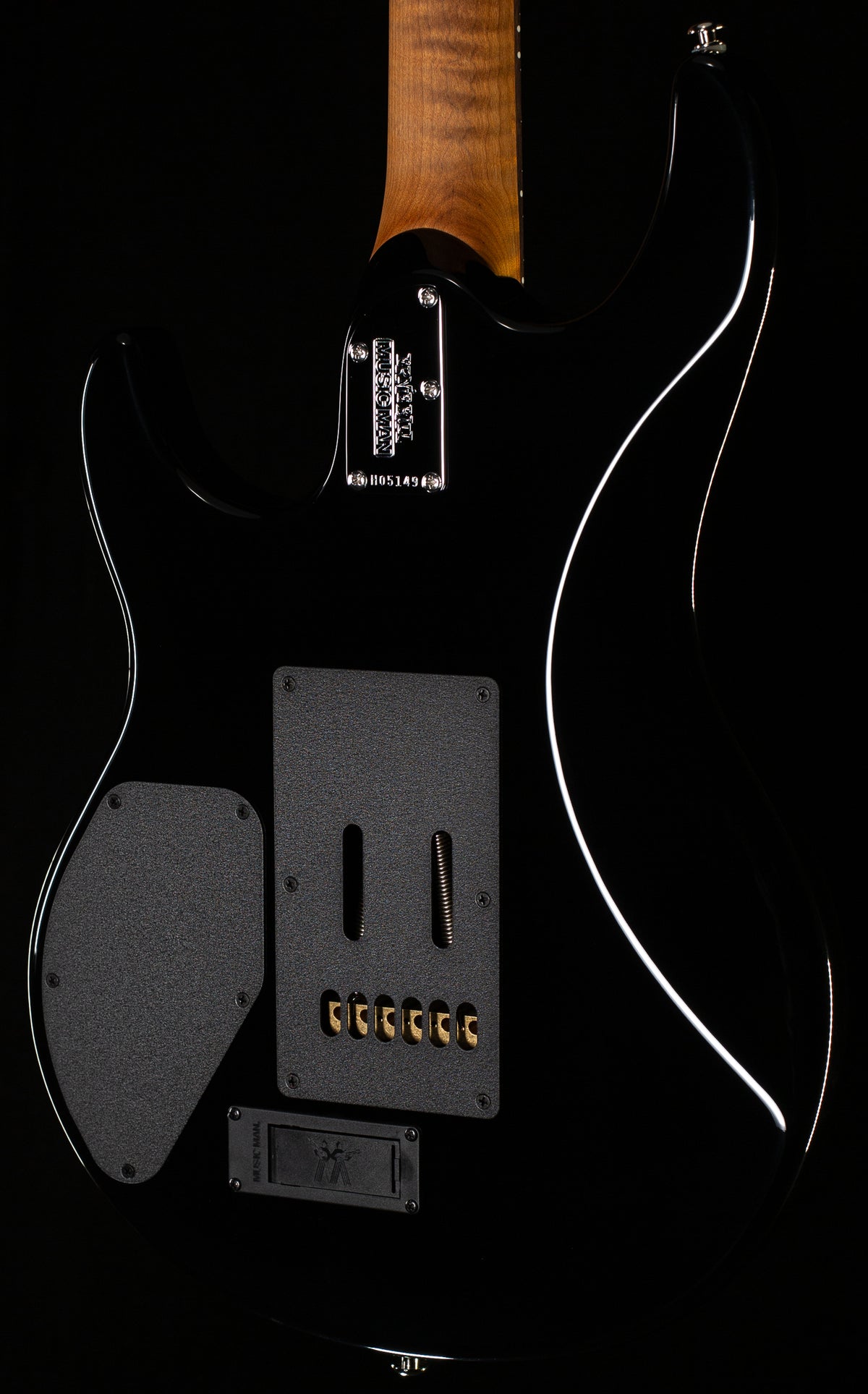 Ernie Ball Music Man Luke 4 HH Blue Dream (149)