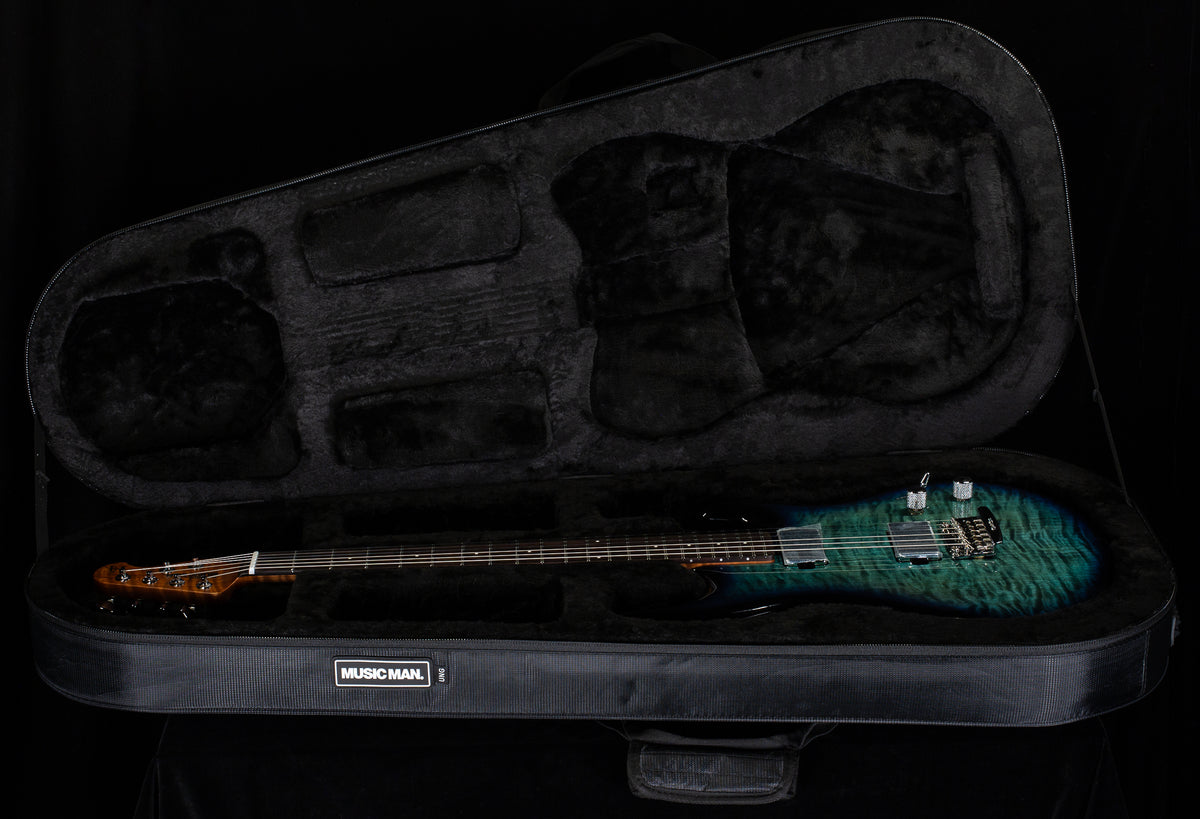 Ernie Ball Music Man Luke 4 HH Blue Dream (149)
