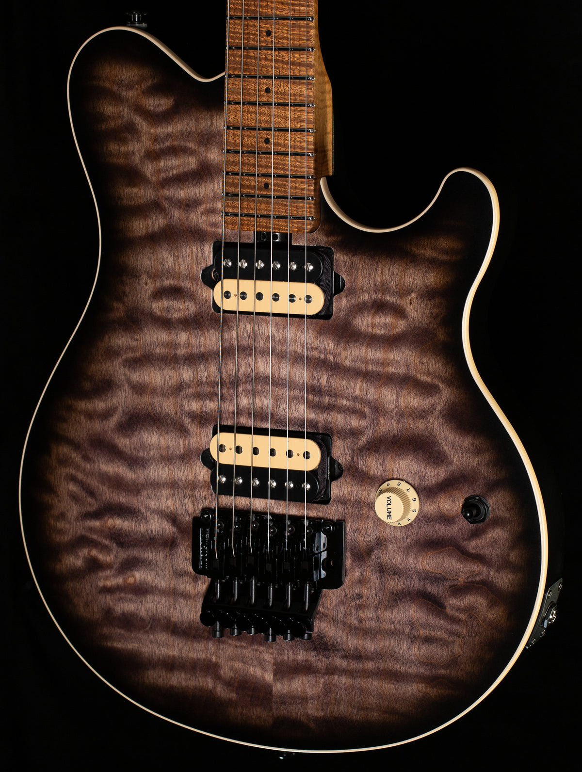 Ernie Ball Music Man Axis Charcoal Cloud Quilt (833)