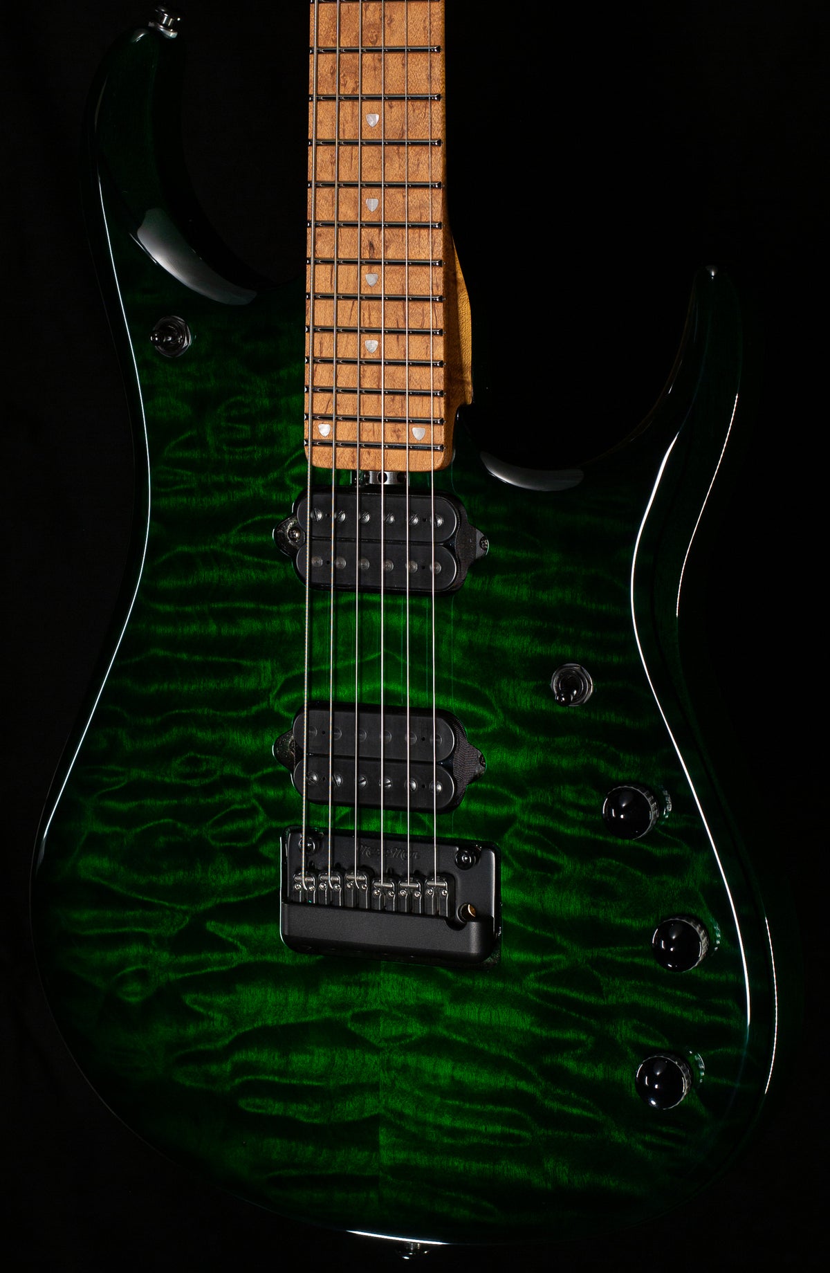 Ernie Ball Music Man JP15 Piezo Green Tiger Quilt (703)