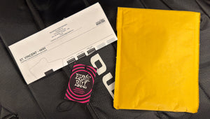 Ernie Ball Music Man St. Vincent Goldie Velveteen (742)