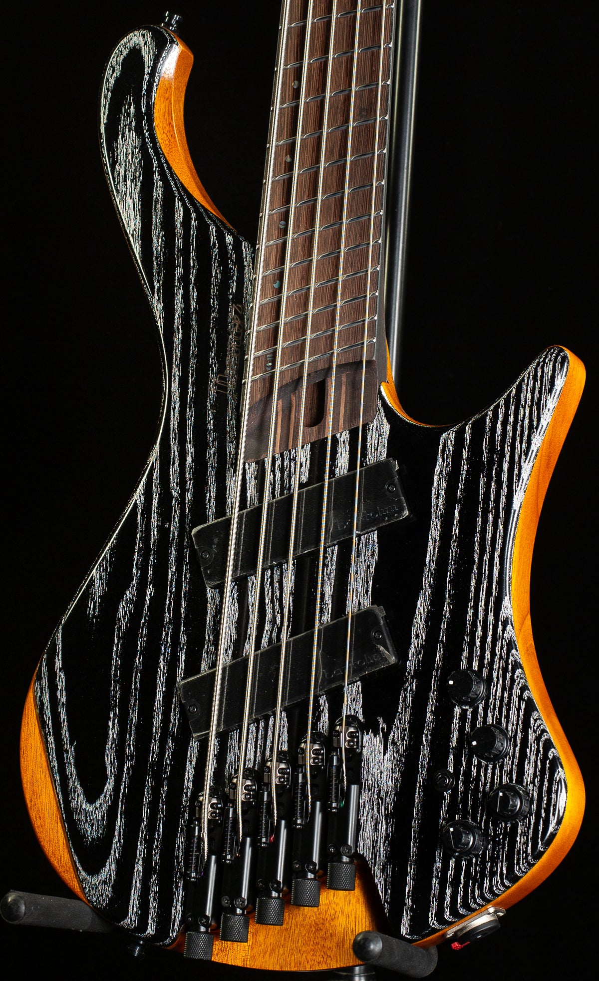 Ibanez Bass Workshop EHB1135MSSKL 5-string Multi-scale Bass Silver Wave Black Low Gloss (069)