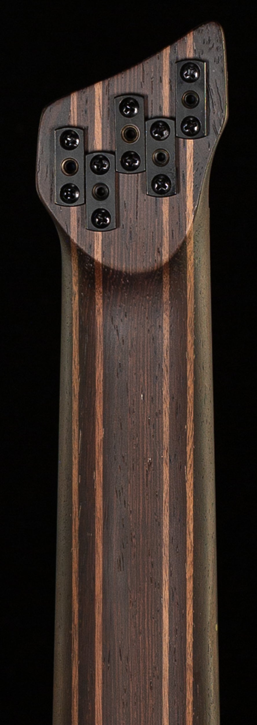 Ibanez Bass Workshop EHB1135MSSKL 5-string Multi-scale Bass Silver Wave Black Low Gloss (069)