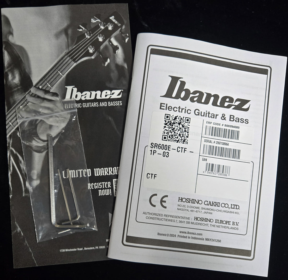 Ibanez SR Standard SR600E Bass Cosmic Blue Starburst Flat (964)