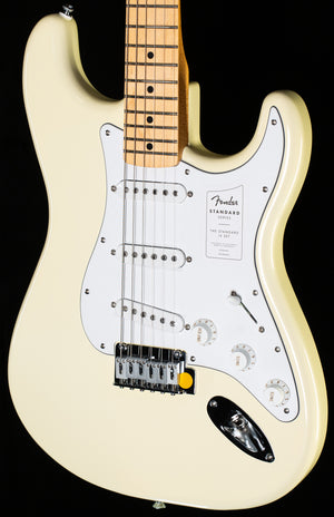 Fender Standard Stratocaster Maple Fingerboard White Pickguard, Olympic White (738)